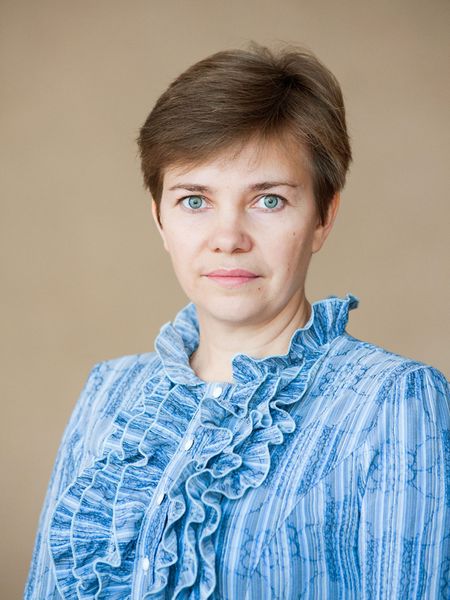 Срыбных Елена Васильевна, учитель-дефектолог